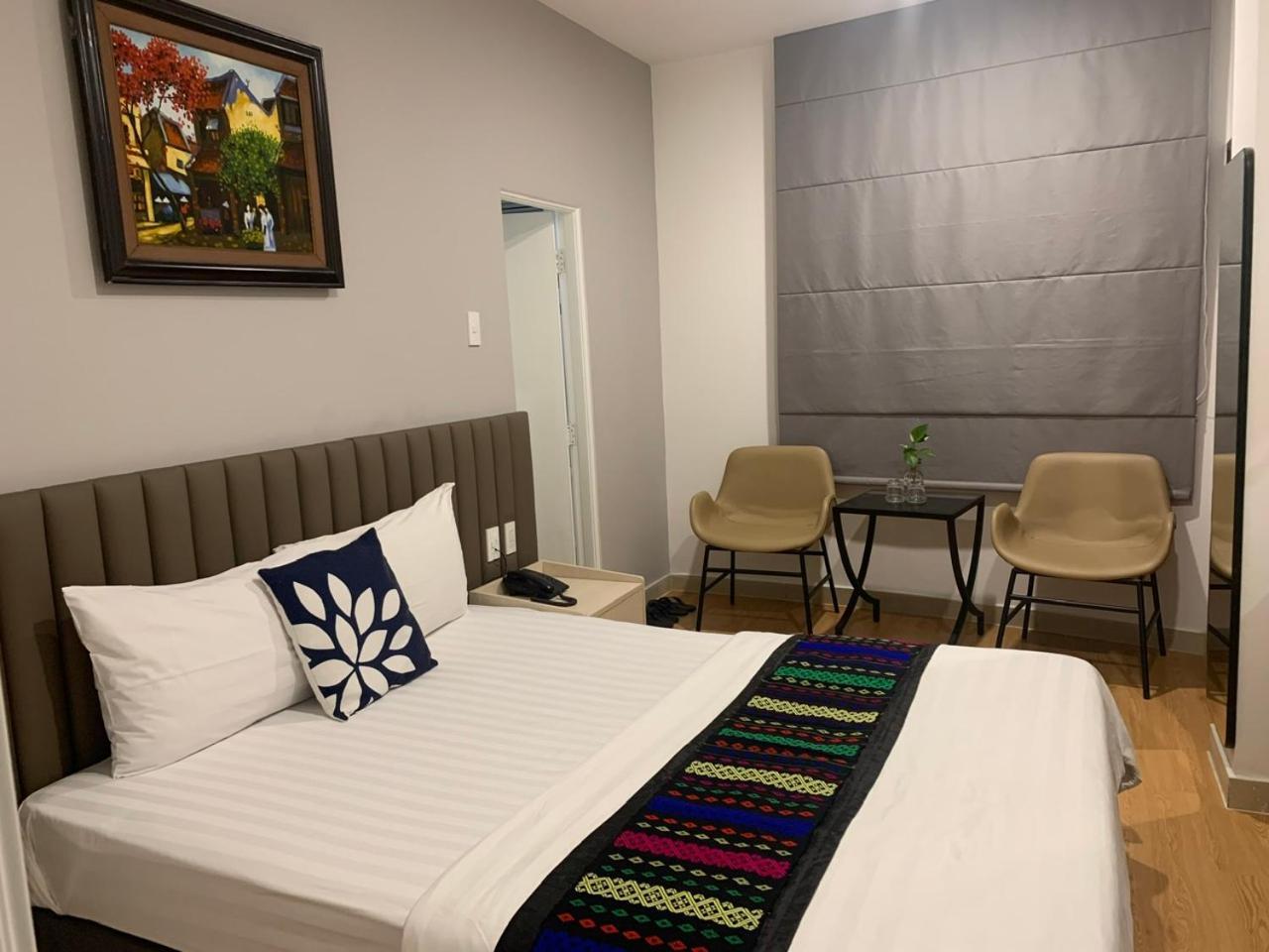 RedDoorz Trang An Hotel Ho-Chi-Minh-Stadt Exterior foto